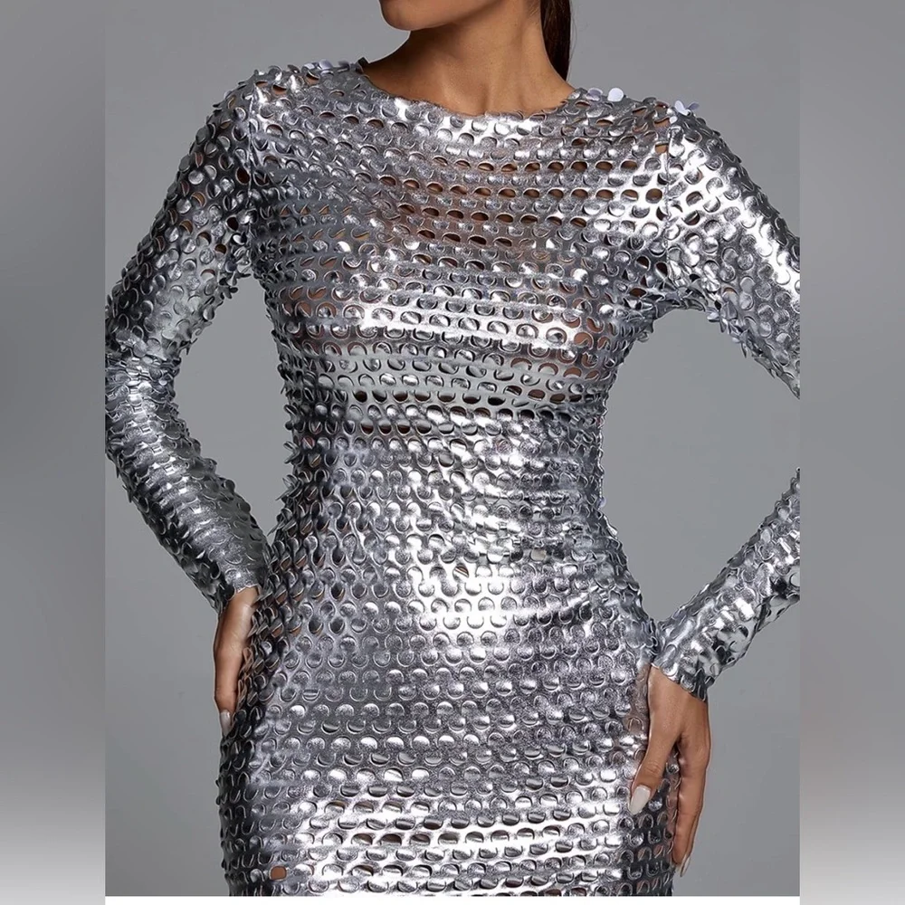 Bella Barnett Silver Metallic Disc Mini Dress — Statement Party Dress Size S-NWT - Picture 2 of 7
